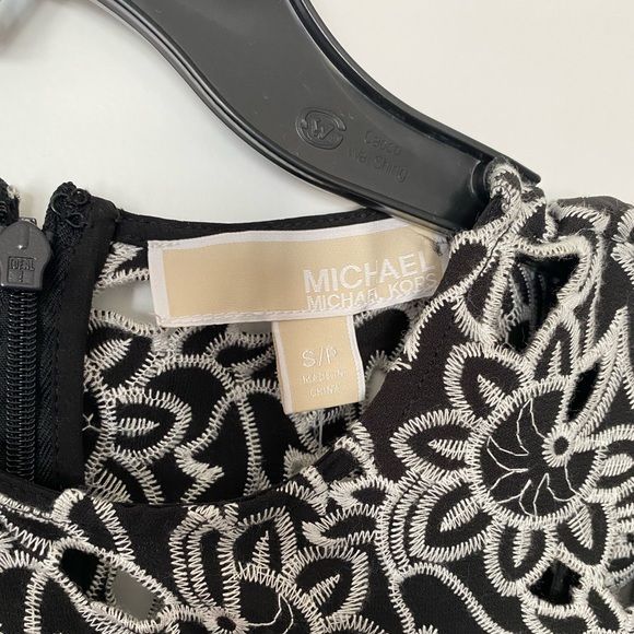 Michael Kors Small Dress black & white - Picture 4 of 6